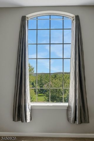 6 Sabine Ln, Hardyston Twp., NJ 07416