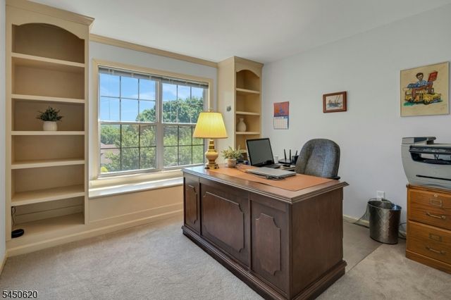 6 Sabine Ln, Hardyston Twp., NJ 07416