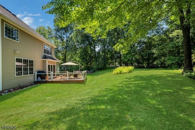 6 Sabine Ln, Hardyston Twp., NJ 07416