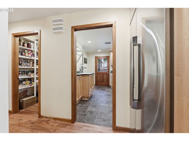 45225 Se PAHA LOOP Dr, Sandy, OR 97055