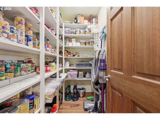 45225 Se PAHA LOOP Dr, Sandy, OR 97055