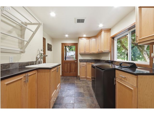 45225 Se PAHA LOOP Dr, Sandy, OR 97055