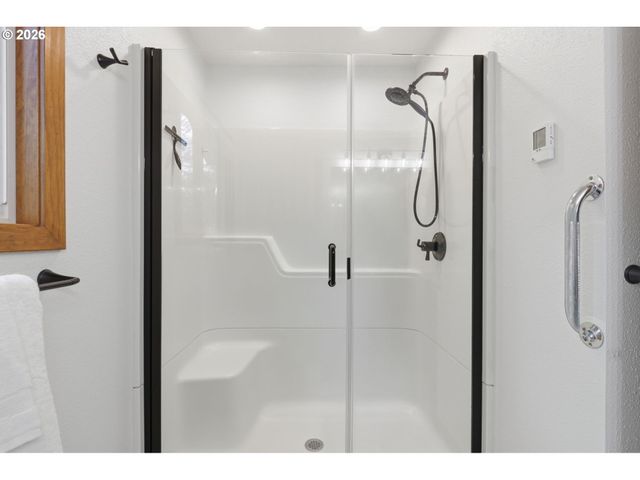 45225 Se PAHA LOOP Dr, Sandy, OR 97055