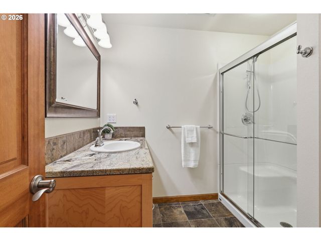 45225 Se PAHA LOOP Dr, Sandy, OR 97055