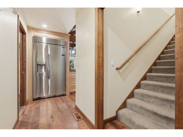 45225 Se PAHA LOOP Dr, Sandy, OR 97055