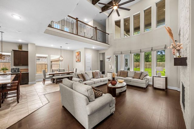 13622 E Palomino Lake Circle, Cypress, TX 77429