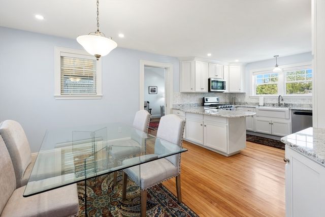 55 Gregory St, Marblehead, MA 01945