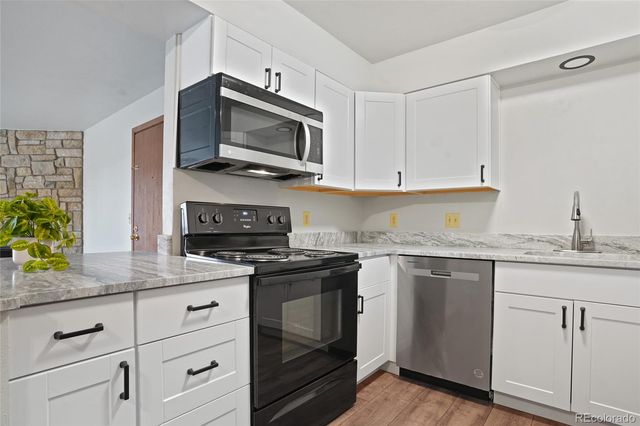 341 Wright Street 204, Lakewood, CO 80228