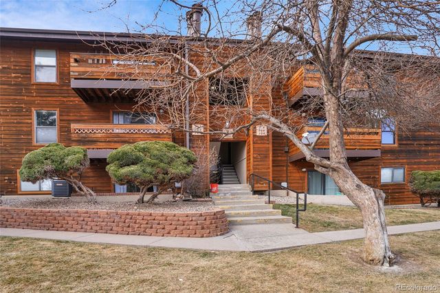 341 Wright Street 204, Lakewood, CO 80228