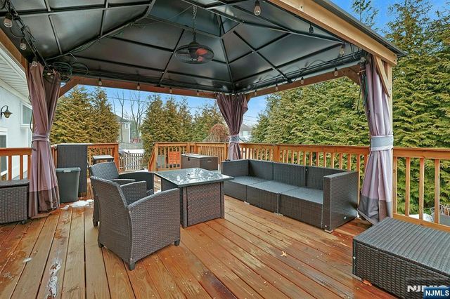 410 Tappan Road, Norwood, NJ 07648