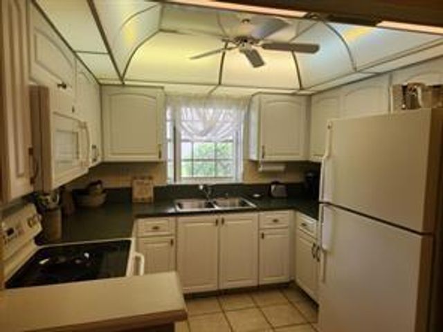 5325 Lakefront Blvd, Delray Beach, FL 33484