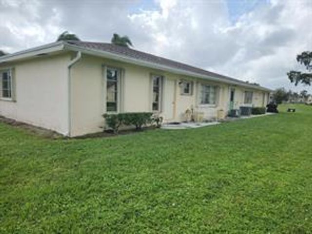 5325 Lakefront Blvd, Delray Beach, FL 33484