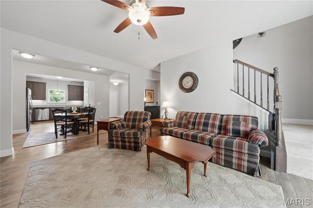 351 Champion Way Drive, Ballwin, MO 63011