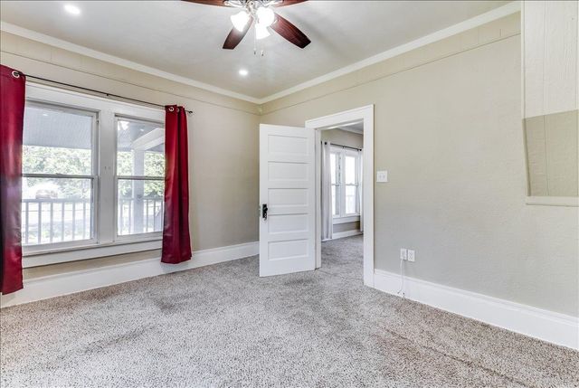 3658 N Arkansas Ave, Wichita, KS 67204