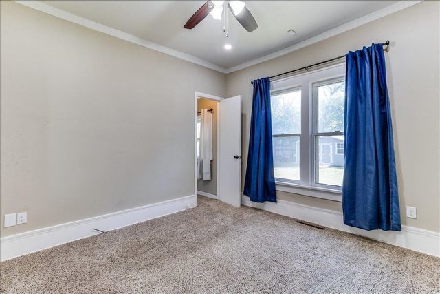 3658 N Arkansas Ave, Wichita, KS 67204