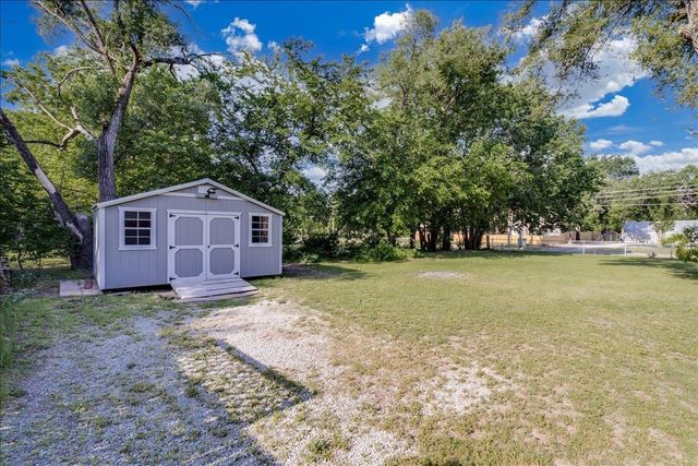 3658 N Arkansas Ave, Wichita, KS 67204