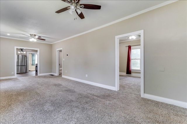 3658 N Arkansas Ave, Wichita, KS 67204