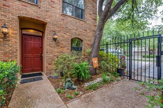 4307 Gilbert Avenue 102, Dallas, TX 75219