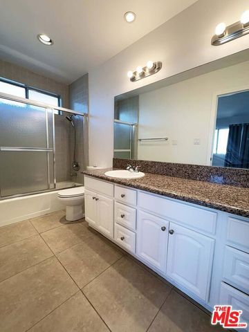 870 Figueroa Terrace 1, Los Angeles, CA 90012