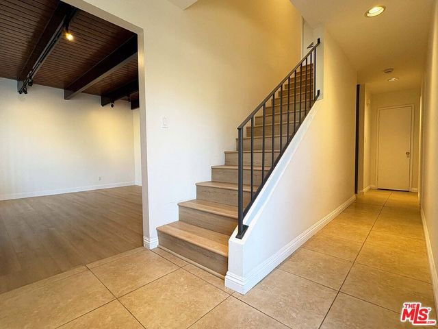 870 Figueroa Terrace 1, Los Angeles, CA 90012