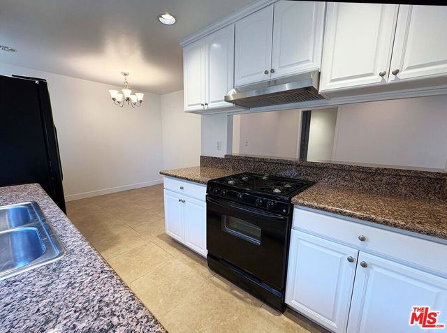 870 Figueroa Terrace 1, Los Angeles, CA 90012