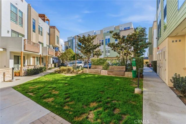 1682 Grandview, Costa Mesa, CA 92627