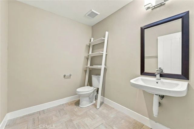 1682 Grandview, Costa Mesa, CA 92627