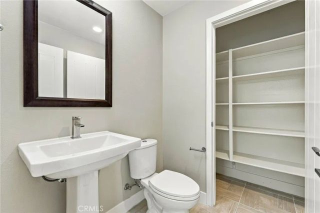 1682 Grandview, Costa Mesa, CA 92627