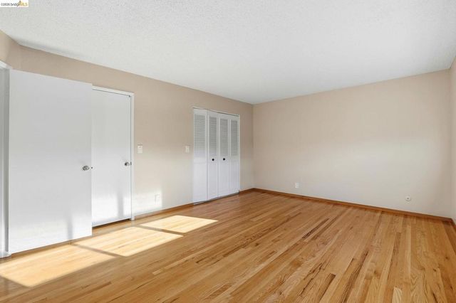 518 Churchill Park Dr, San Jose, CA 95136