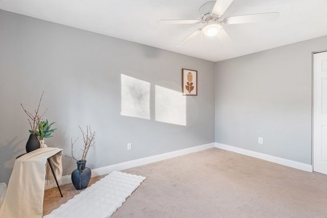 10 Woodcrest 4, Weymouth, MA 02190