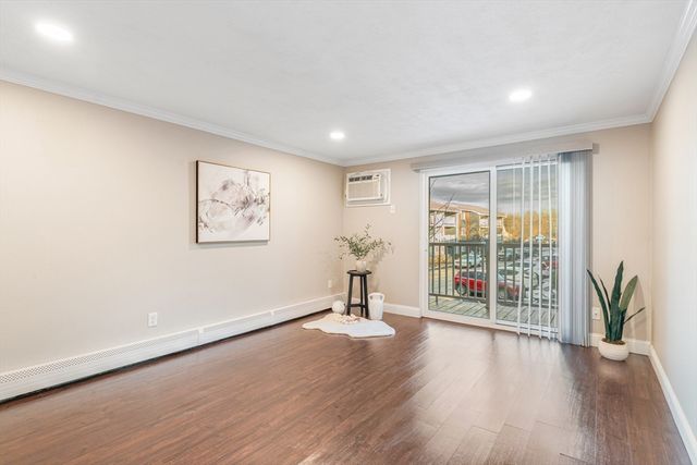 10 Woodcrest 4, Weymouth, MA 02190