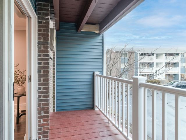 10 Woodcrest 4, Weymouth, MA 02190