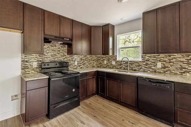 7130 Shawnee Circle, Mabank, TX 75156