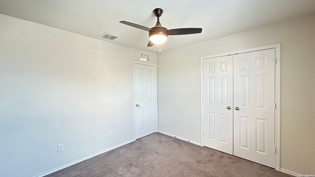 14003 KNOB CRK, San Antonio, TX 78245