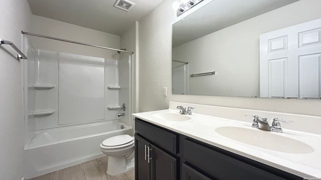 14003 KNOB CRK, San Antonio, TX 78245