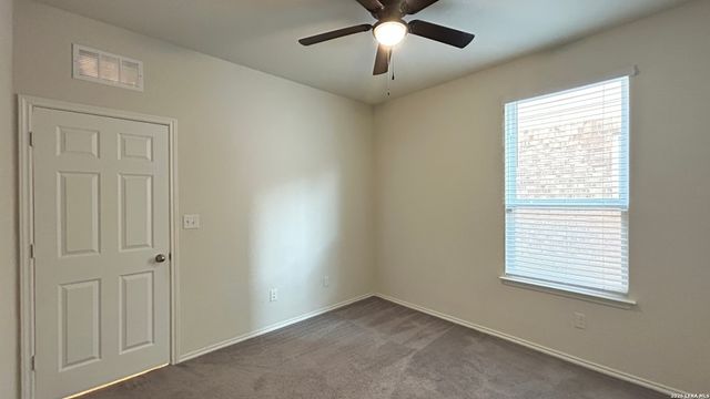 14003 KNOB CRK, San Antonio, TX 78245