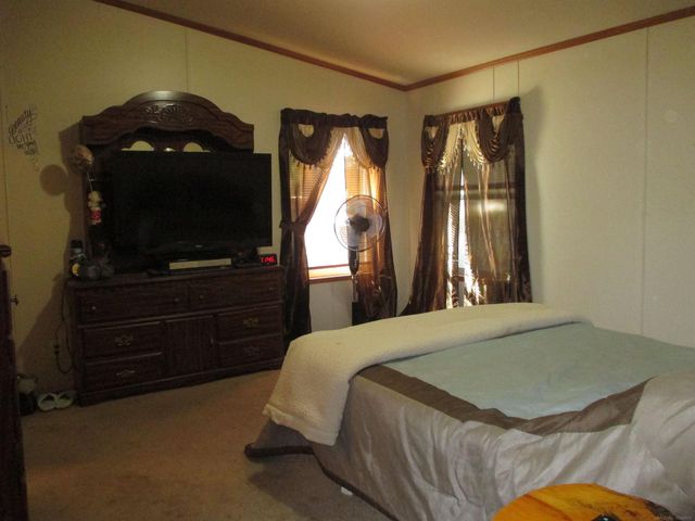 9642 Meadowbrook Street, Algonac, MI 48001