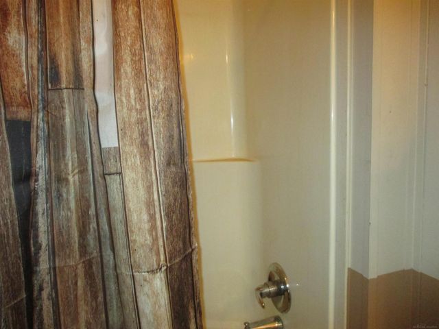 9642 Meadowbrook Street, Algonac, MI 48001