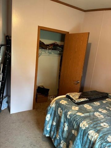 9642 Meadowbrook Street, Algonac, MI 48001