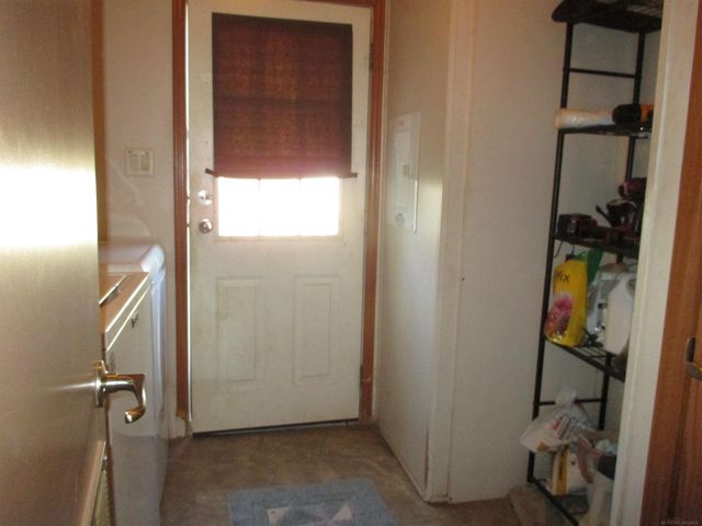 9642 Meadowbrook Street, Algonac, MI 48001