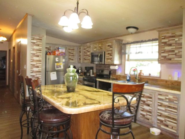 9642 Meadowbrook Street, Algonac, MI 48001