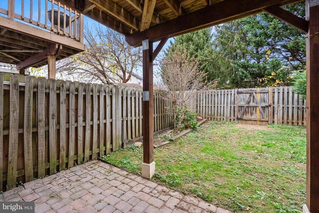 426 BLOSSOM LN, Frederick, MD 21701