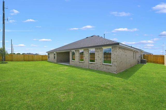 15111 Cibolo Lane, Baytown, TX 77523