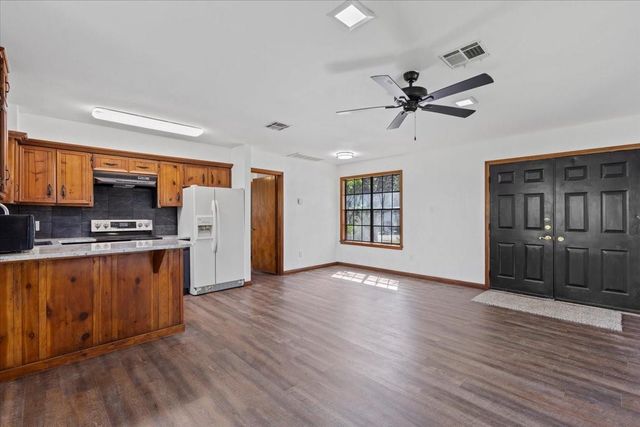 502 Grace LN, Austin, TX 78746