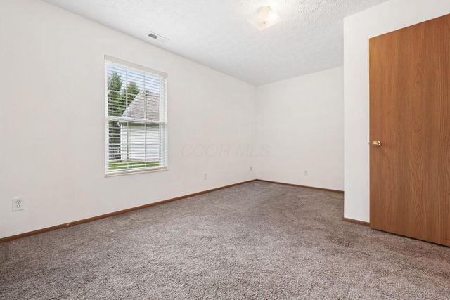 6084 Murphys Pond Road, Canal Winchester, OH 43110