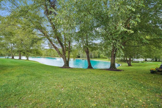 6084 Murphys Pond Road, Canal Winchester, OH 43110
