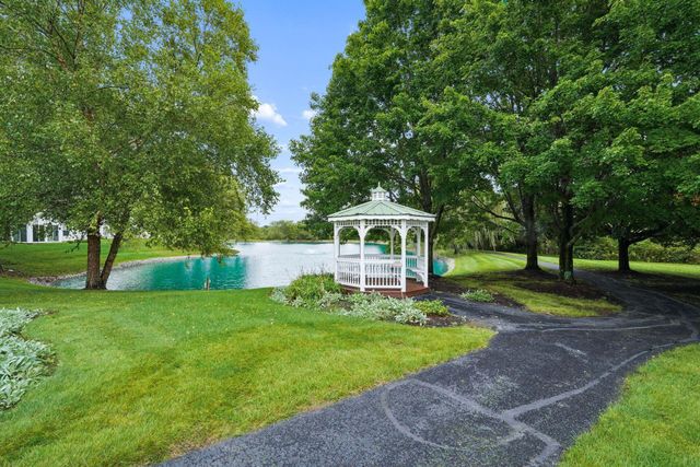 6084 Murphys Pond Road, Canal Winchester, OH 43110