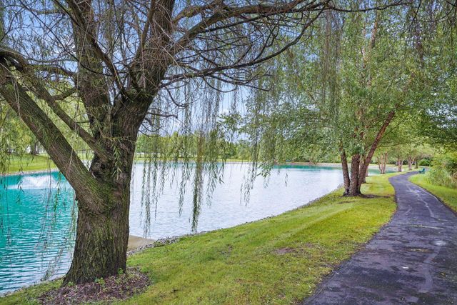 6084 Murphys Pond Road, Canal Winchester, OH 43110
