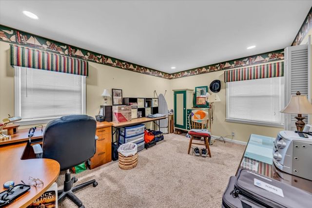 1555 Charles Bell Rd, Clarksville, TN 37040