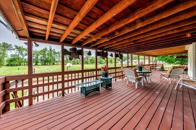 1555 Charles Bell Rd, Clarksville, TN 37040